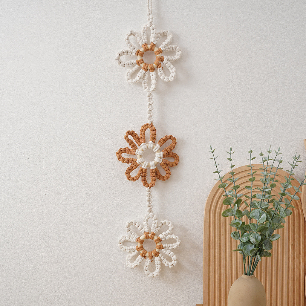 Decorative Macrame Flower Garland | Kelmera