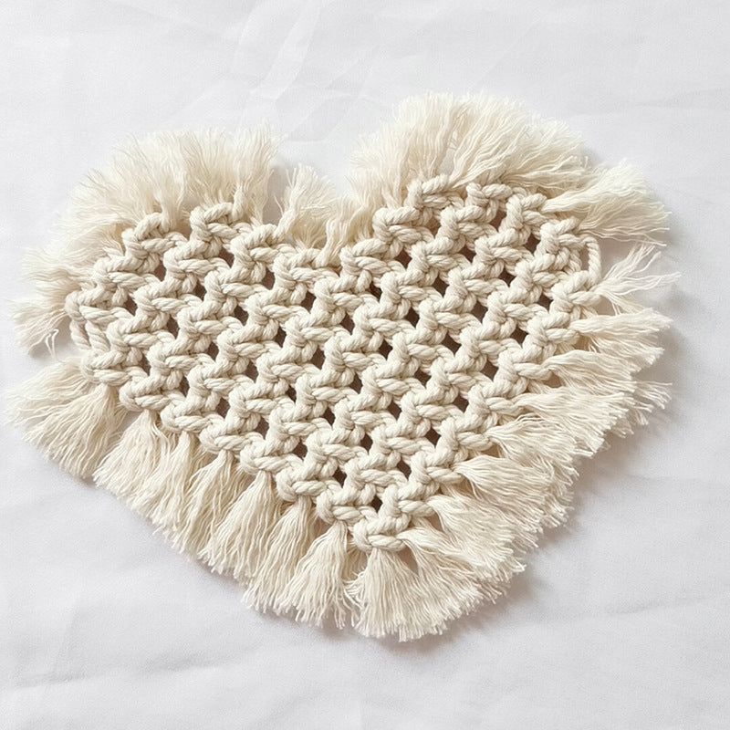Decorative Macrame Heart-Shaped Trivet | Kelmera