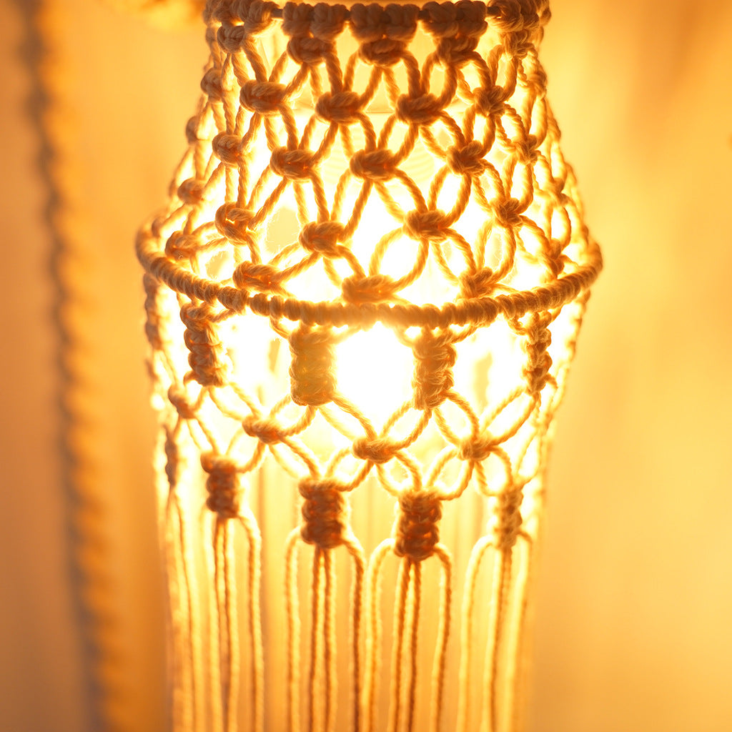 Decorative Macrame Pendant Light | Kelmera