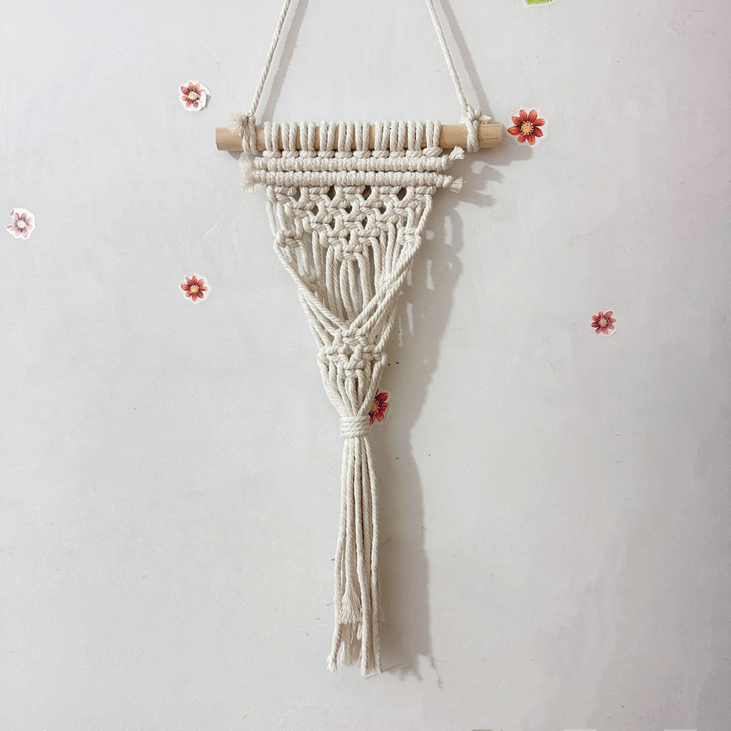 Decorative Macrame Plant Holder | Kelmera