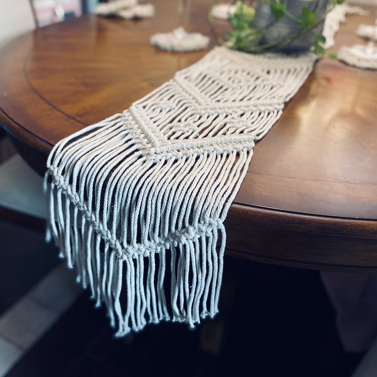 Decorative Macrame Table Runner | Kelmera