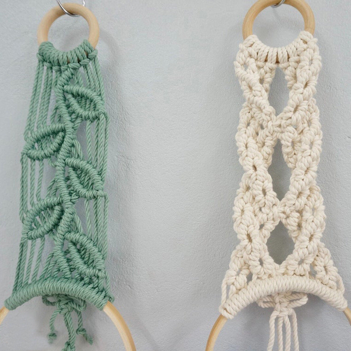 Decorative Macrame Towel Holder | Kelmera