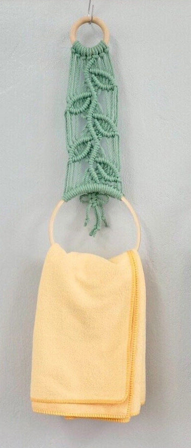 Decorative Macrame Towel Holder | Kelmera
