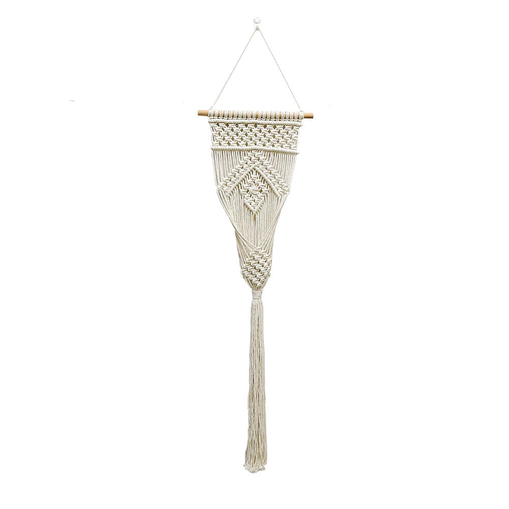 Decorative Macrame Wall Hanging with Artistic Design | Kelmera
