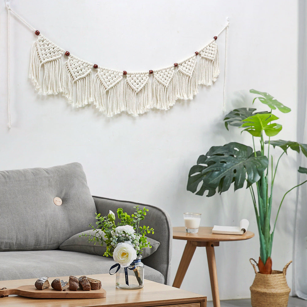 Decorative Macrame Wall Hanging with Ornate Fringes | Kelmera