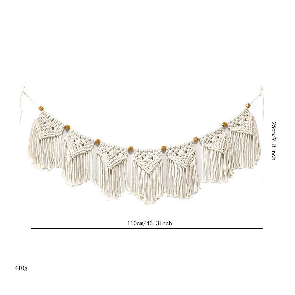 Decorative Macrame Wall Hanging with Ornate Fringes | Kelmera