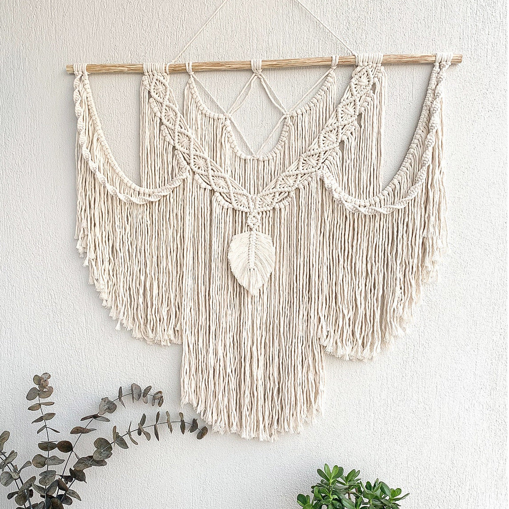 Decorative Macrame Wall Tapestry Red Orange | Kelmera