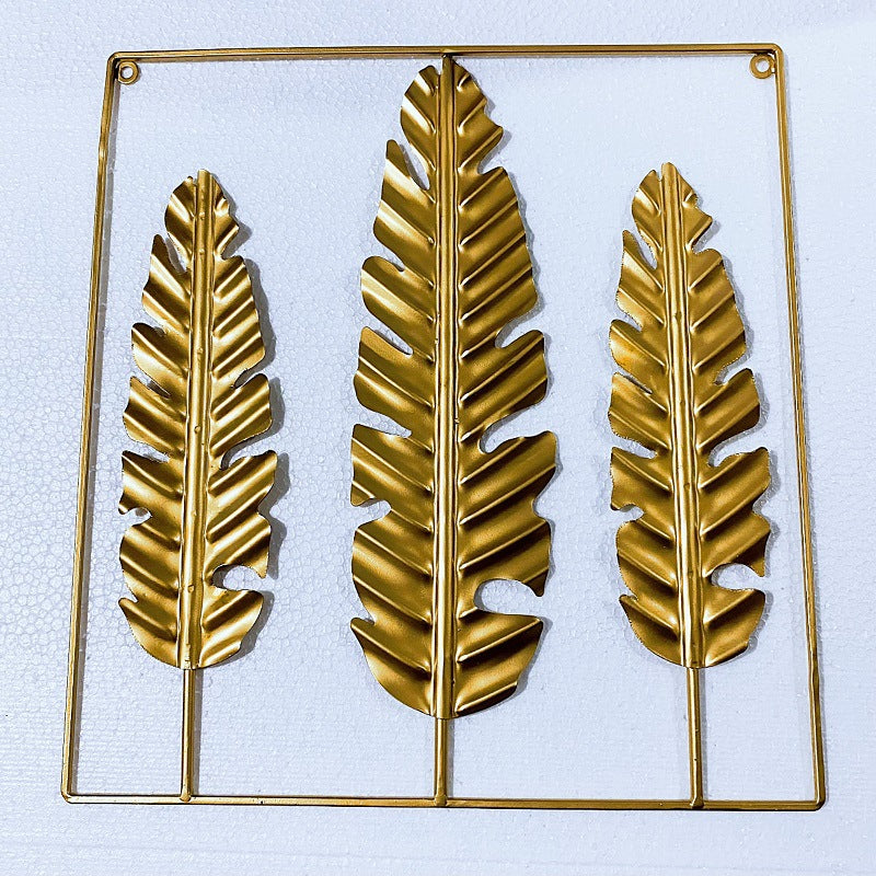 Decorative Metal Wall Art with Leaf Design | Kelmera
