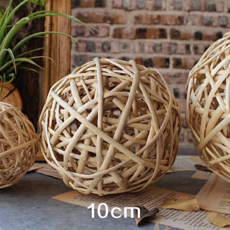 Decorative Natural Material Decor Ball | Kelmera