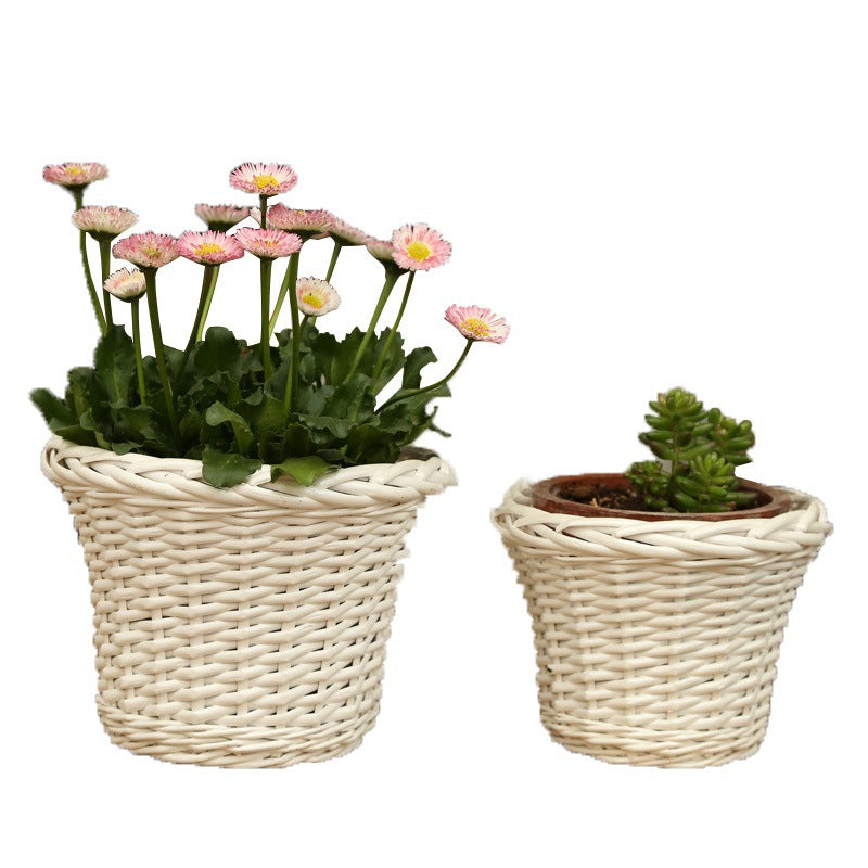 Decorative Plant Basket made of Woven Material | Kelmera