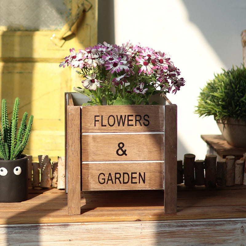 Decorative Plant Container | Kelmera