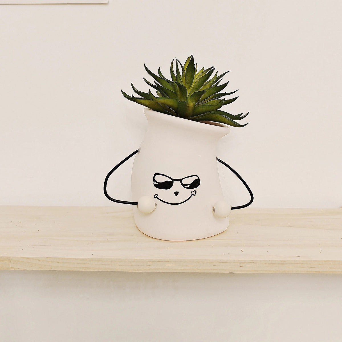 Decorative Plant Pot White Green | Kelmera