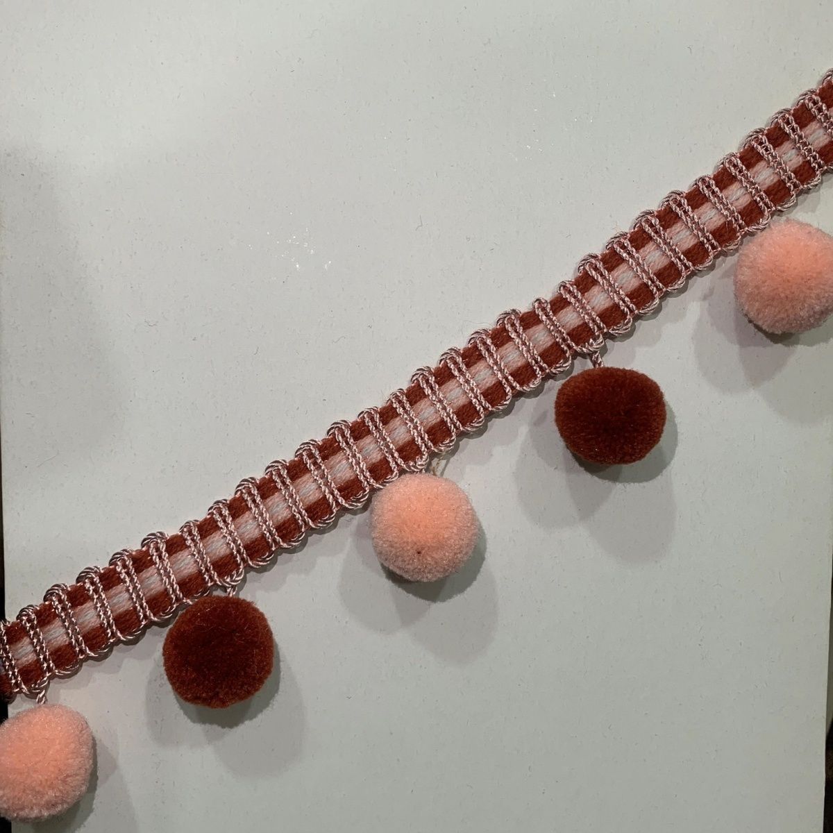Decorative Pompon Belt | Kelmera