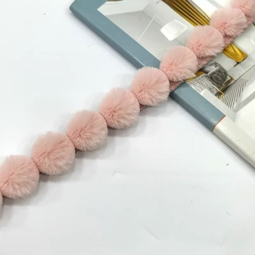 Decorative Pompon Trim | Kelmera