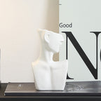 Decorative Sculpture White Black | Kelmera