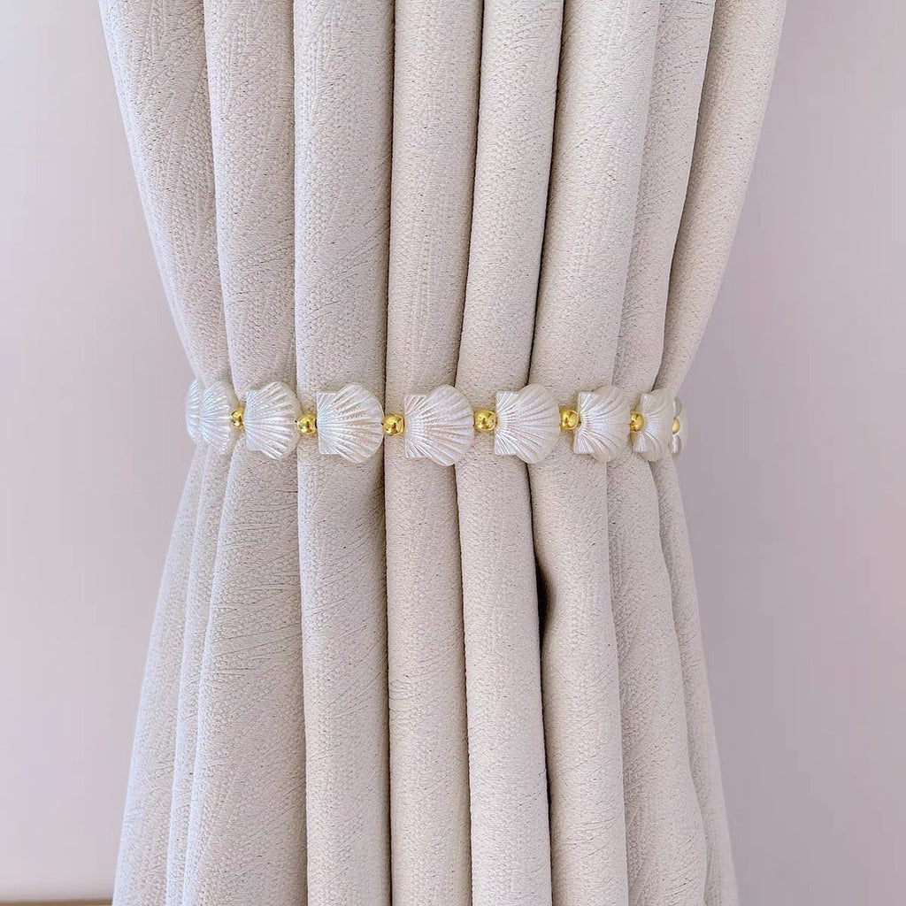 Decorative Shell Necklace | Kelmera