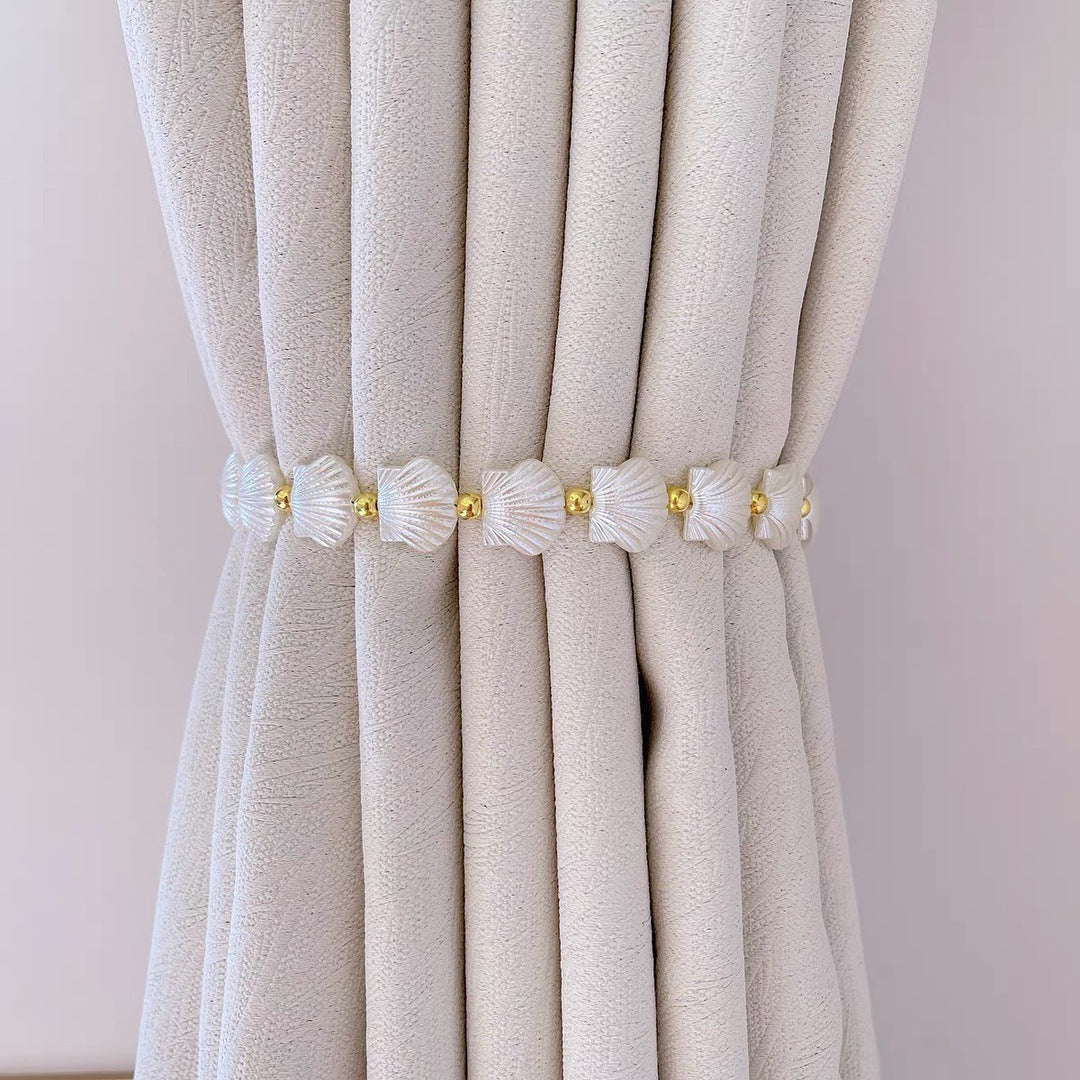 Decorative Shell Necklace | Kelmera