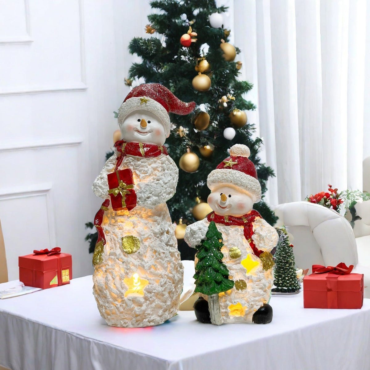 Decorative Snowman Sculpture | Kelmera