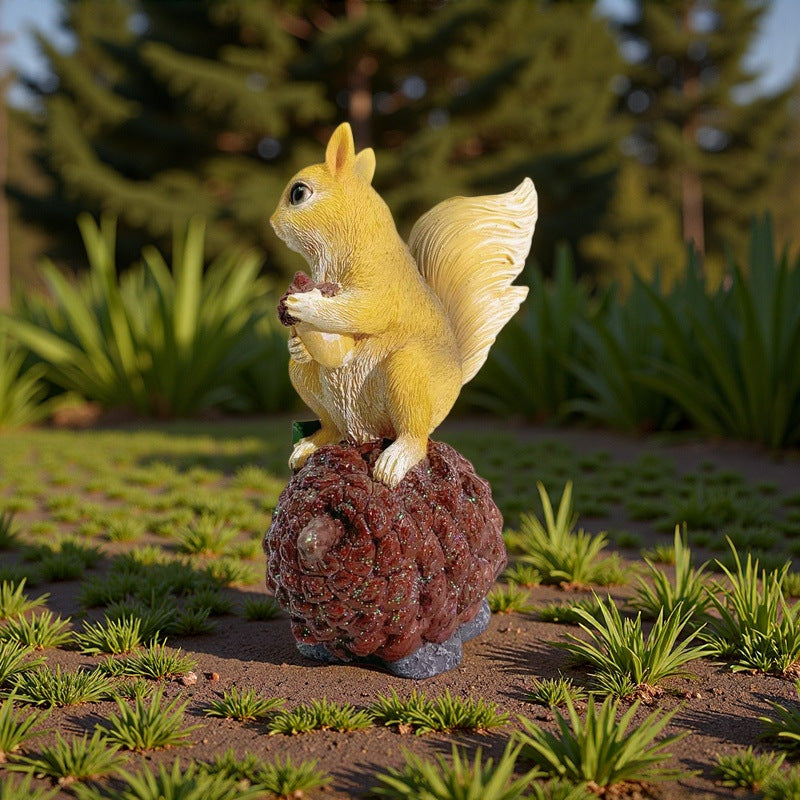 Decorative Squirrel Sculpture on a Pine Cone | Kelmera
