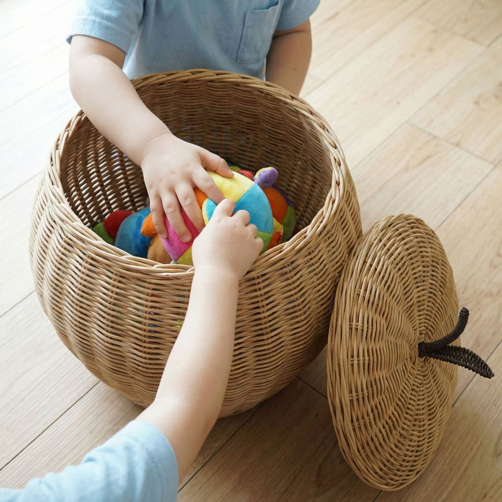 Decorative Storage Basket Apple | Kelmera