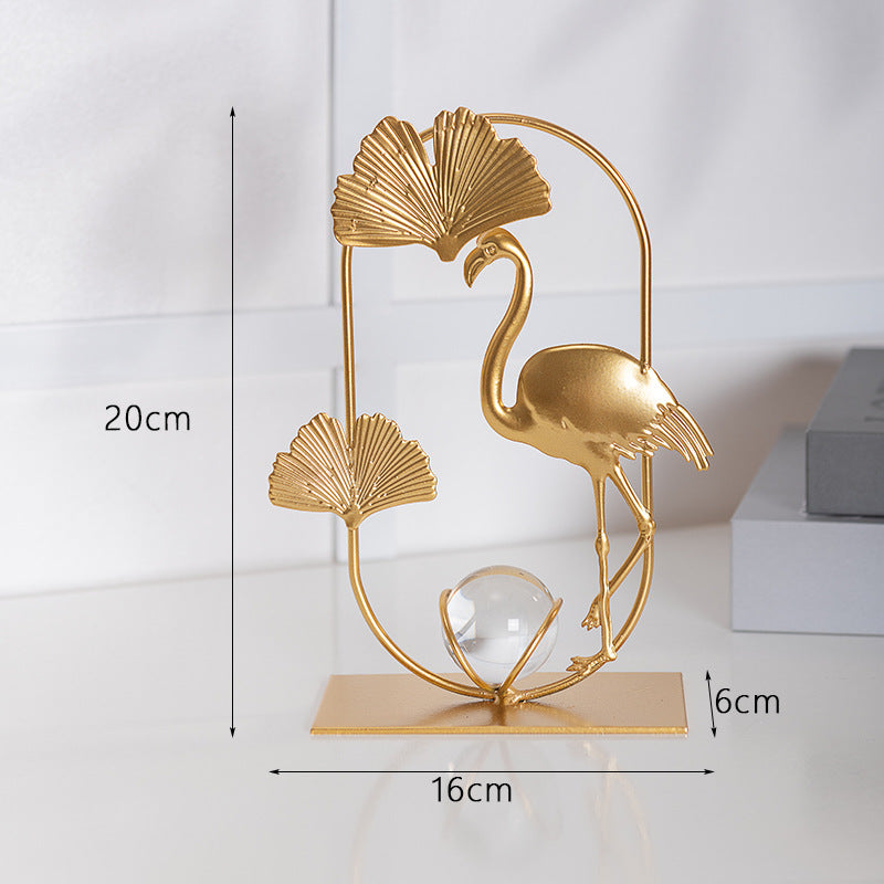 Decorative Table Sculpture | Kelmera