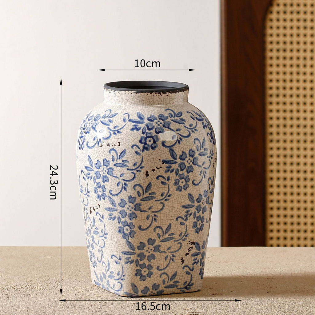 Decorative Vase Model Xjuz | Kelmera