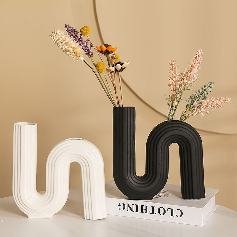 Decorative Vase White Black | Kelmera