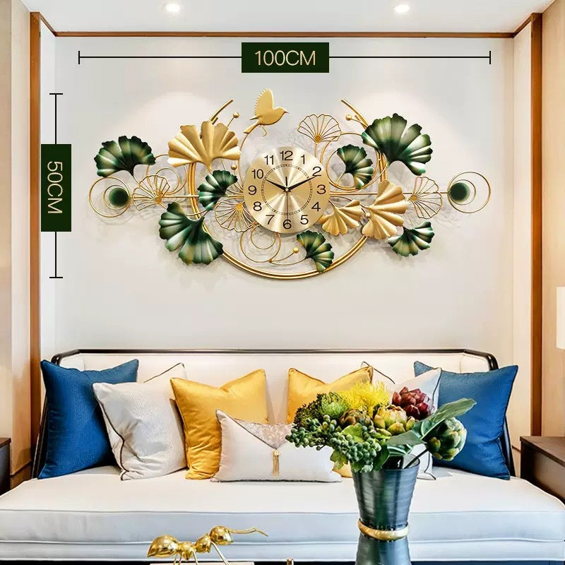 Decorative Wall Clock with Floral Design | Kelmera