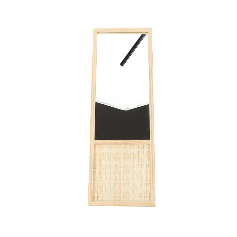 Decorative Wall Mirror made of Rattan | Kelmera