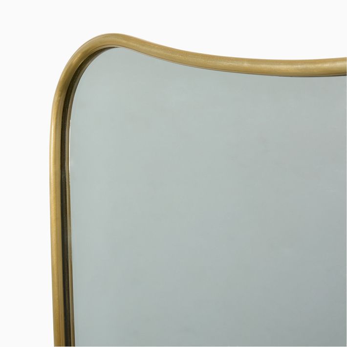 Decorative Wall Mirror with Elegant Curved Frame | Kelmera
