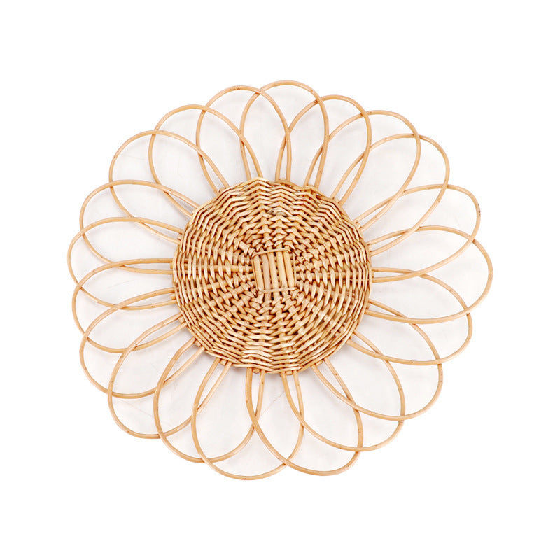 Decorative Wall Plate made of Woven Rattan | Kelmera