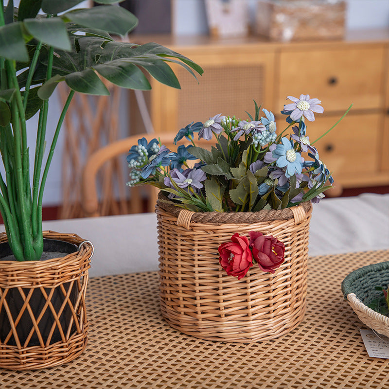 Decorative Wicker Planter | Kelmera