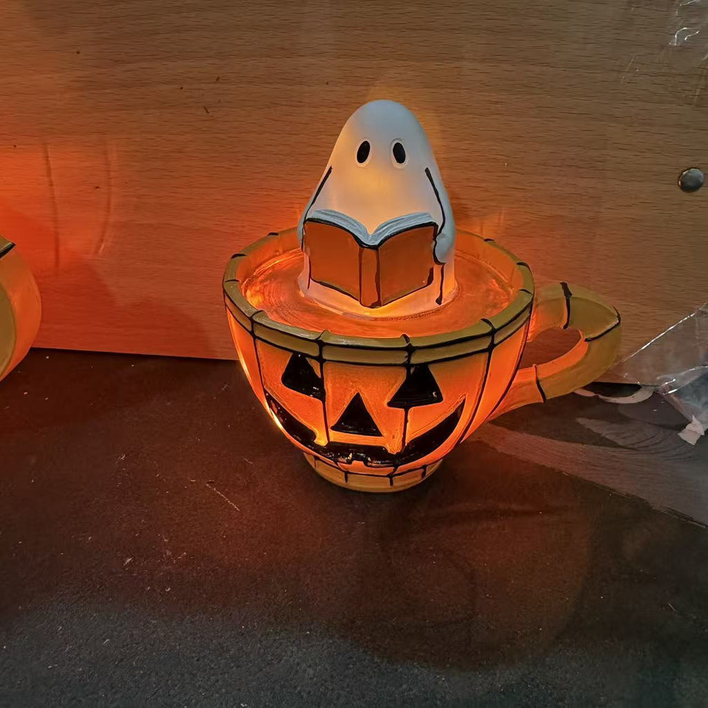 Decorative Witch Table Lamp | Kelmera