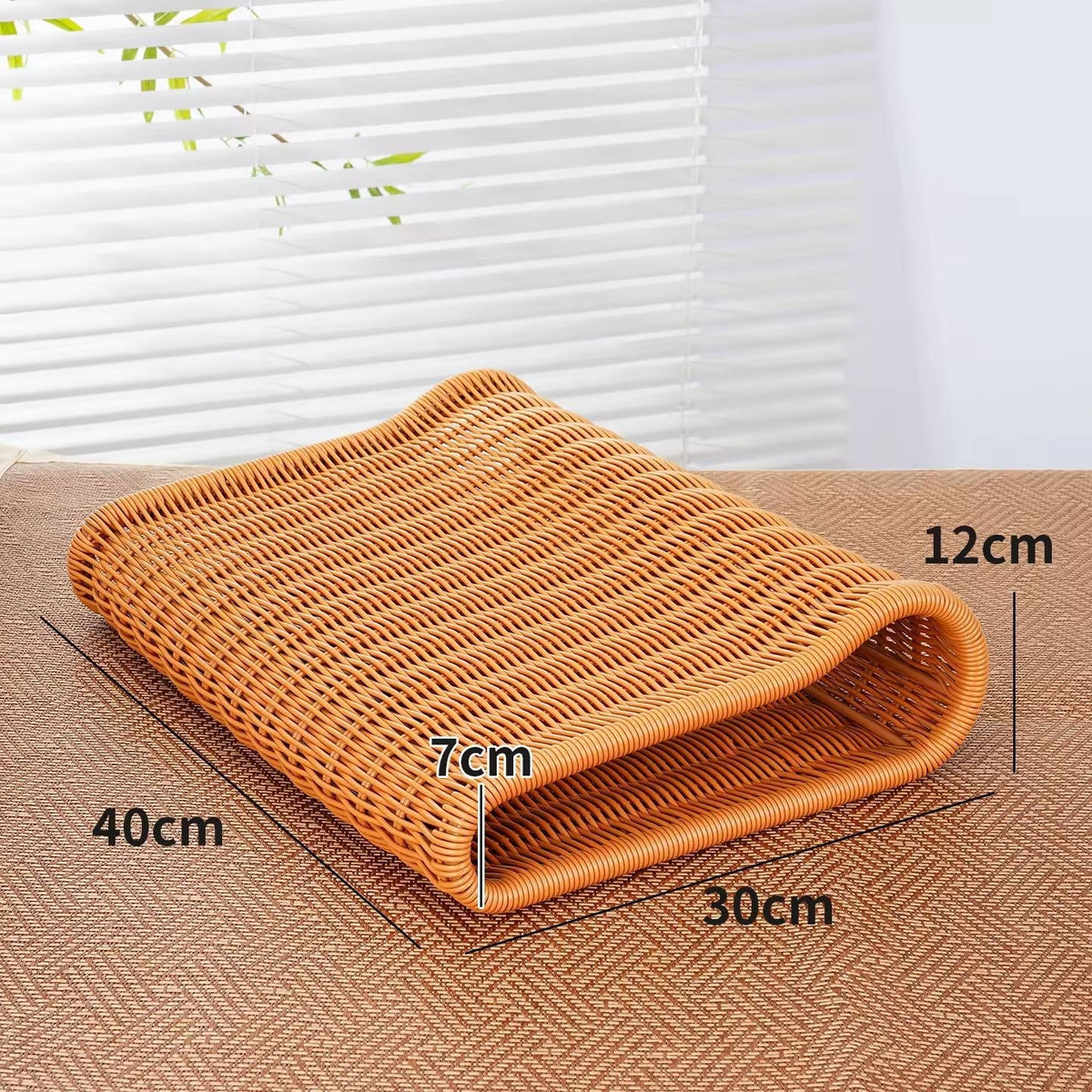 Decorative Woven 15.75 × 11.81 × 4.72 Inch | Kelmera