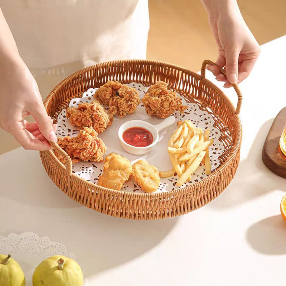 Decorative Woven Serving | Kelmera