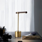 Dordelta Desk Lamp