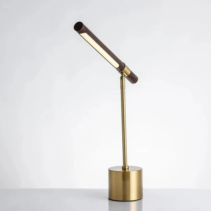 Dordelta Desk Lamp