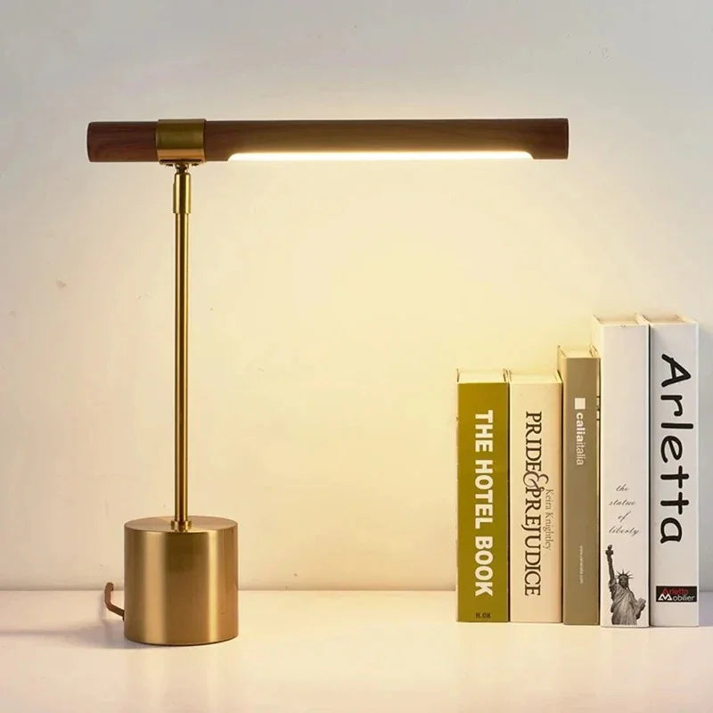 Dordelta Desk Lamp