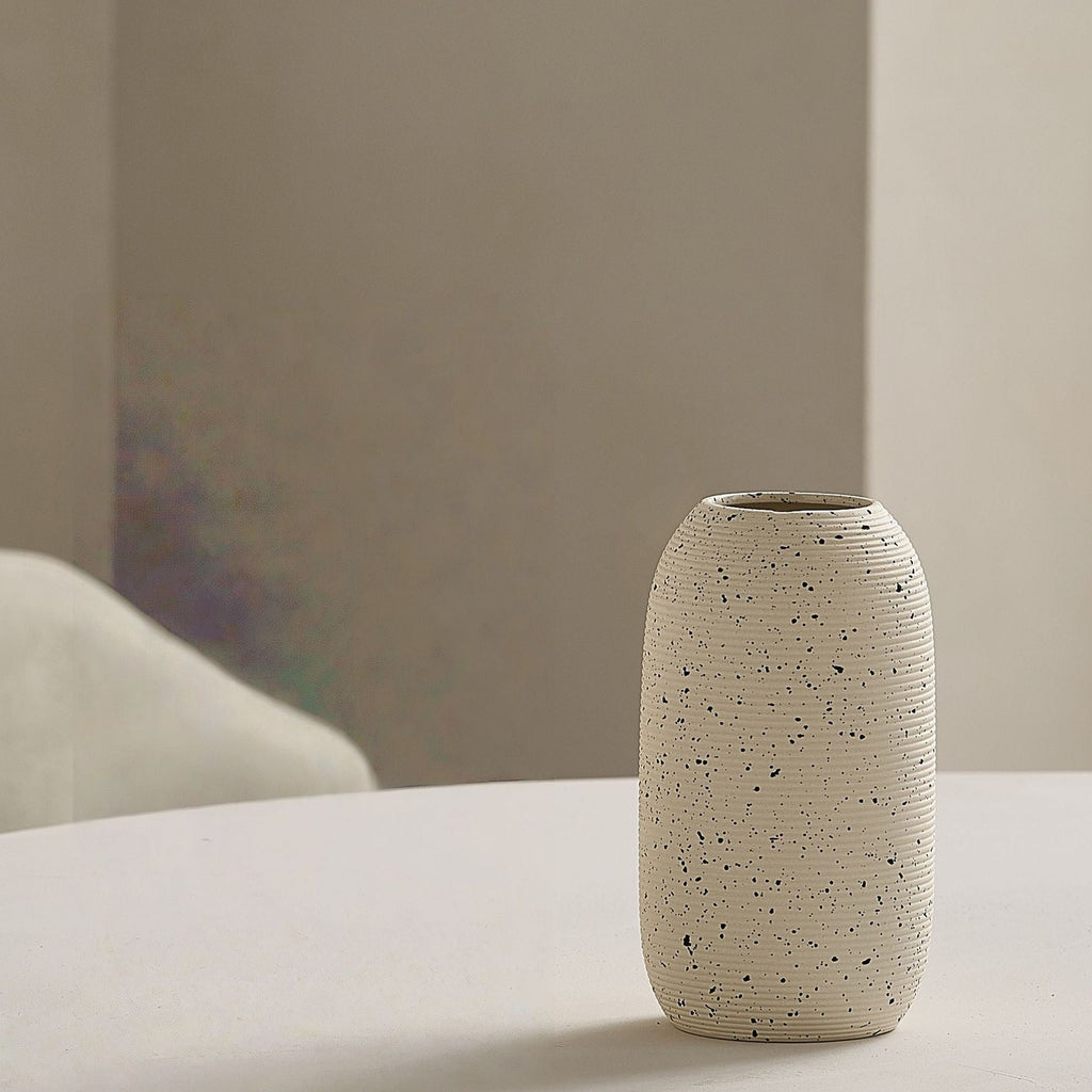 Elegant and Artistic Ceramic Vase | Kelmera
