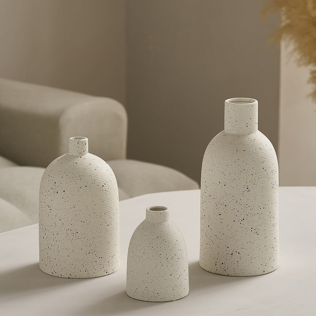 Elegant and Artistic Ceramic Vase | Kelmera
