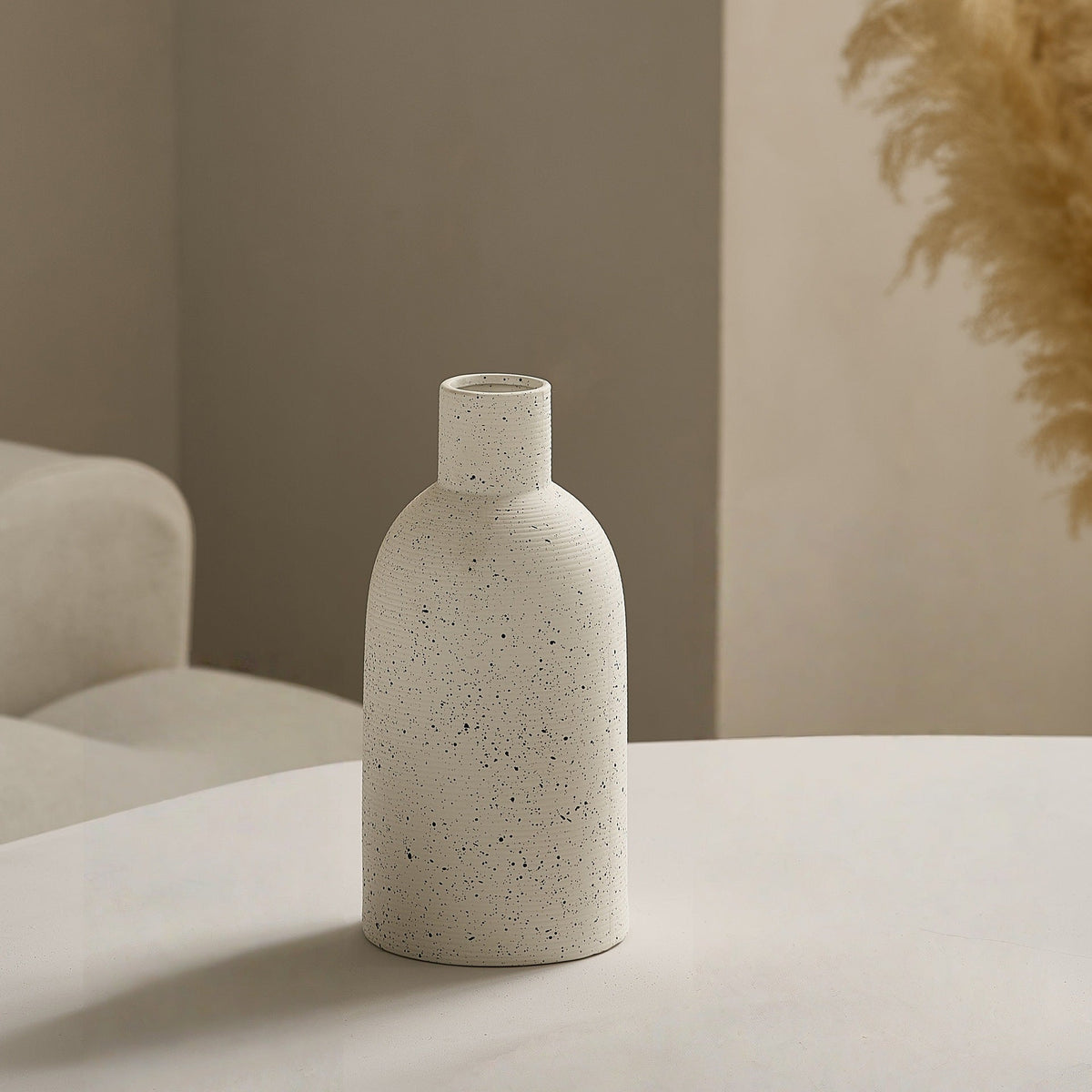Elegant and Artistic Ceramic Vase | Kelmera