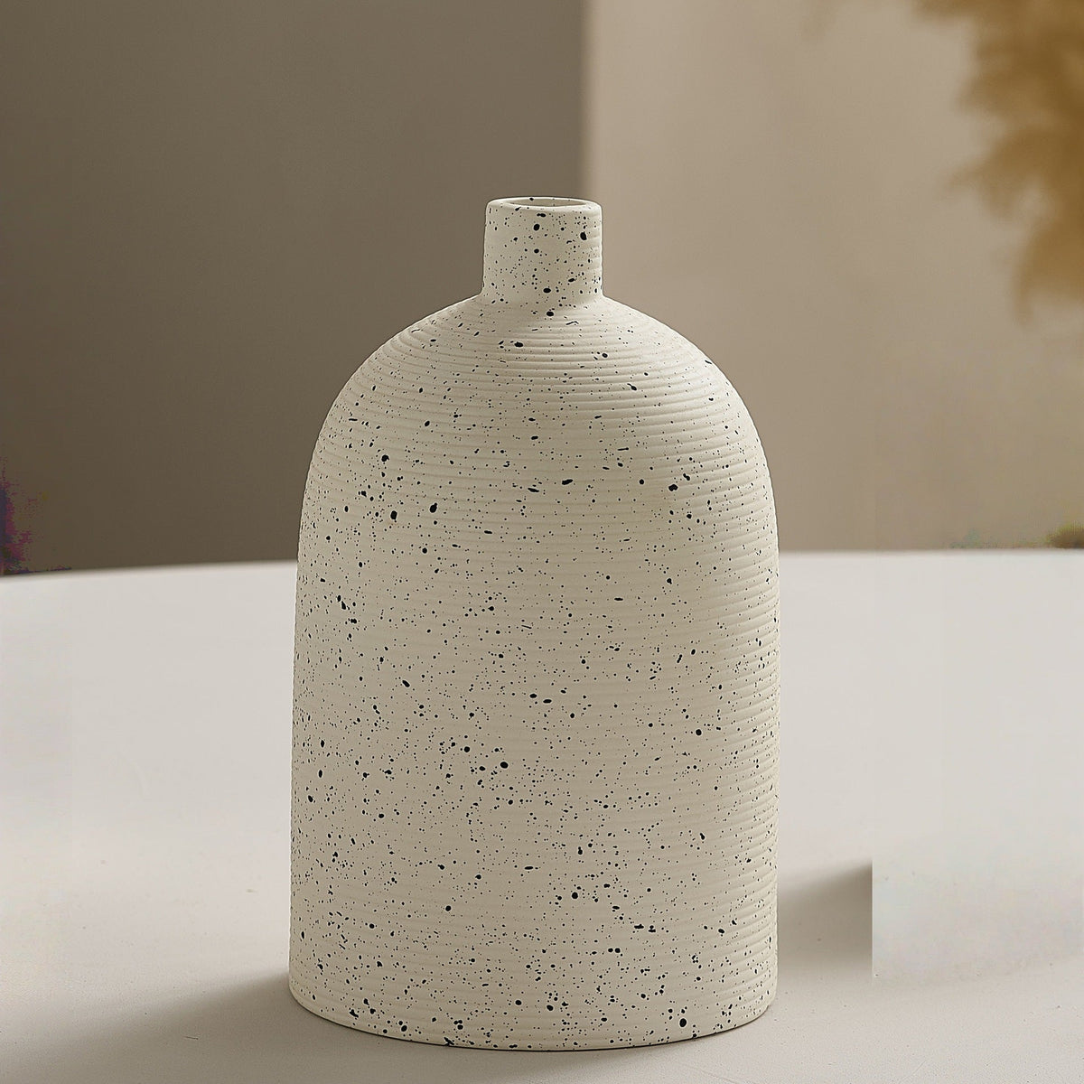 Elegant and Artistic Ceramic Vase | Kelmera