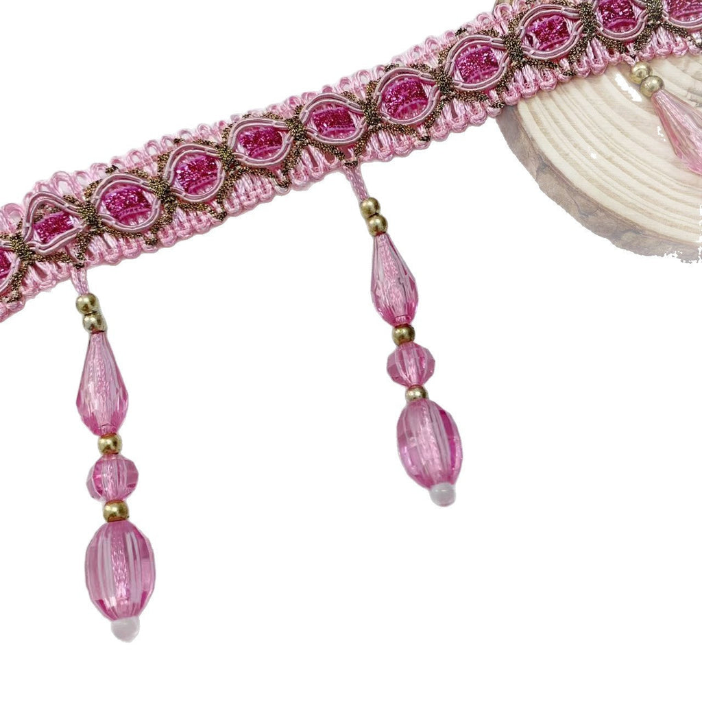 Elegant and Eye-Catching Trimming with Glass Crystals | Kelmera