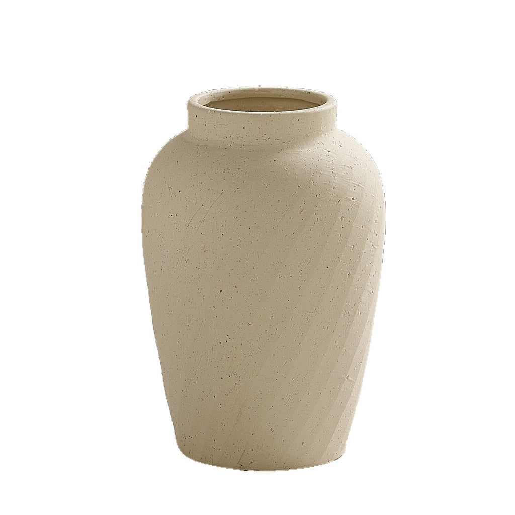 Elegant and Modern Ceramic Vase | Kelmera