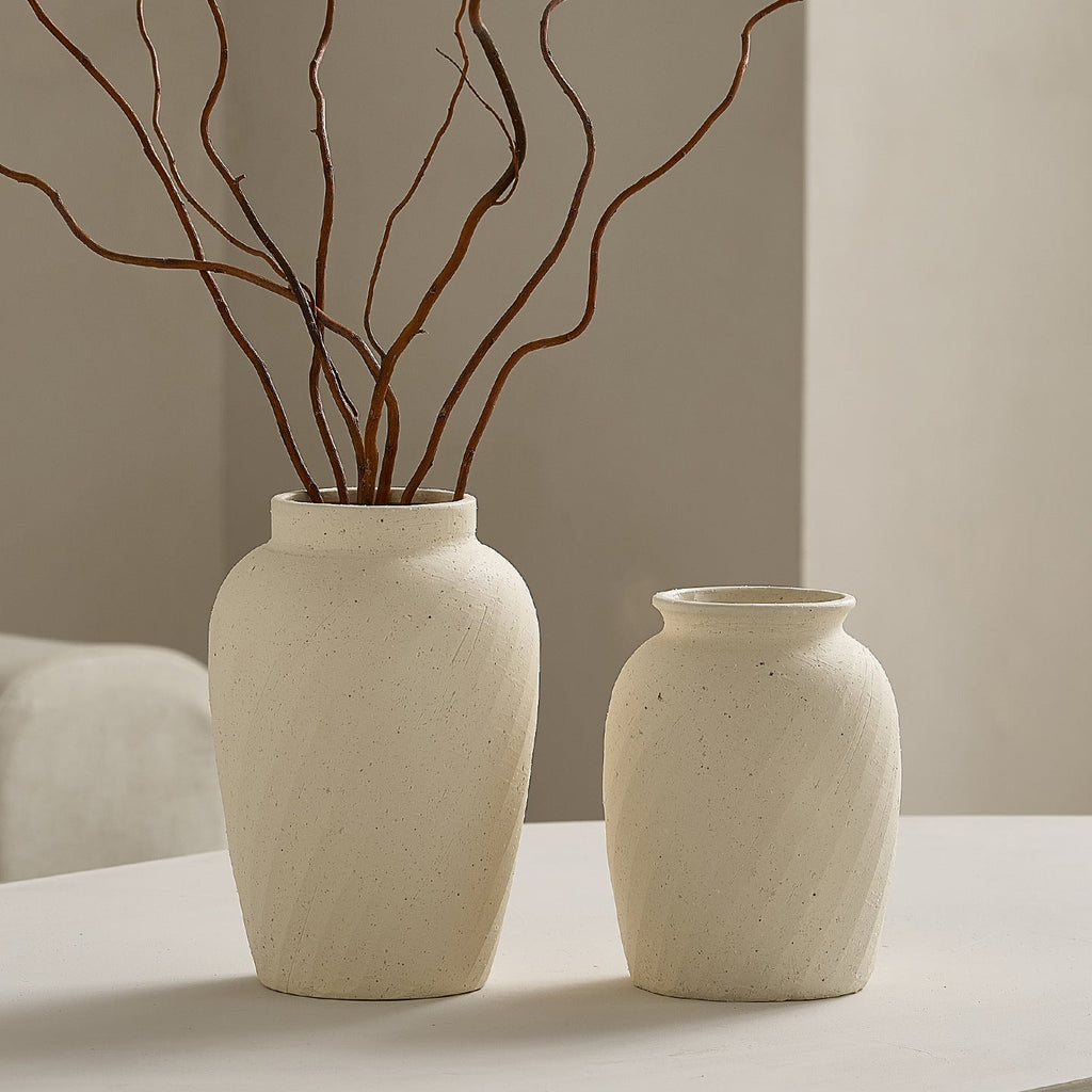 Elegant and Modern Ceramic Vase | Kelmera