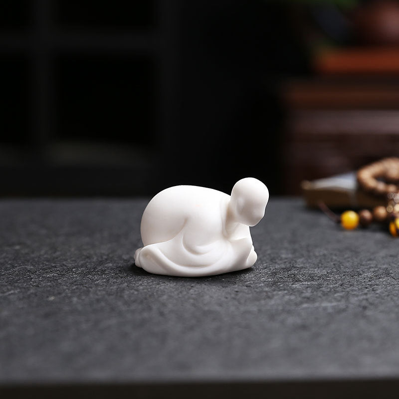 Elegant and Modern Feng Shui Sculpture | Kelmera