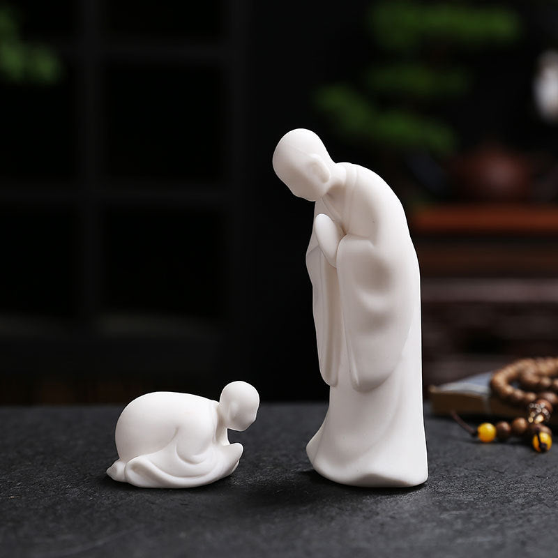 Elegant and Modern Feng Shui Sculpture | Kelmera