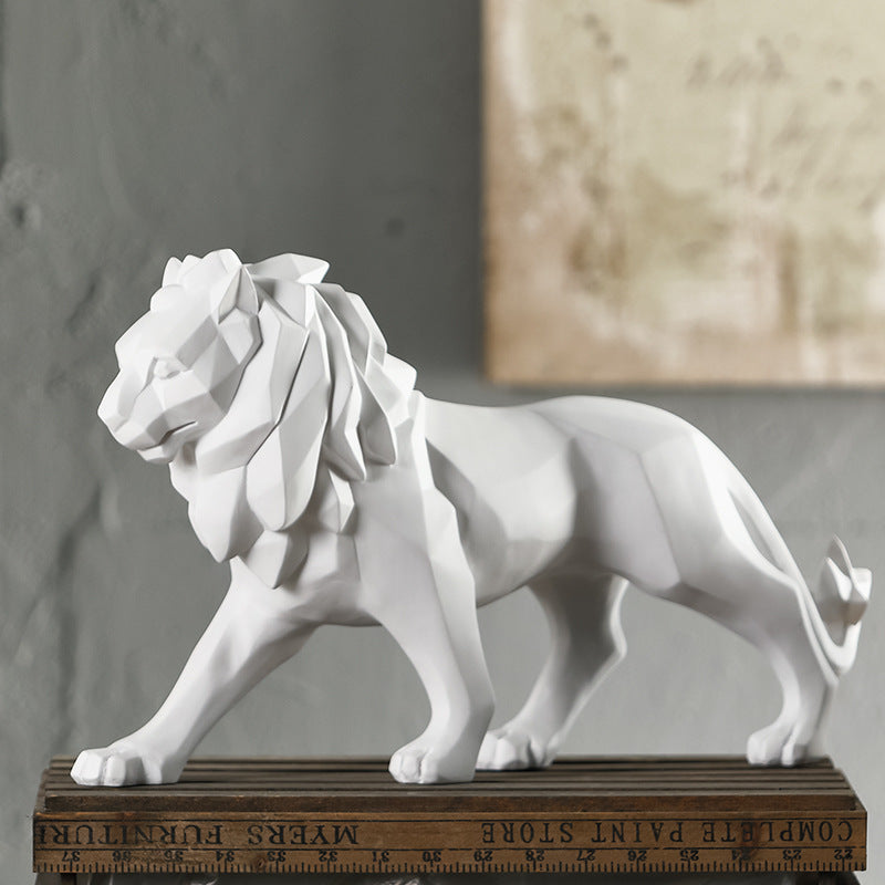Elegant and Modern Lion Sculpture | Kelmera