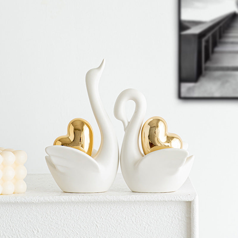 Elegant and Romantic Swans Decorative Figure | Kelmera
