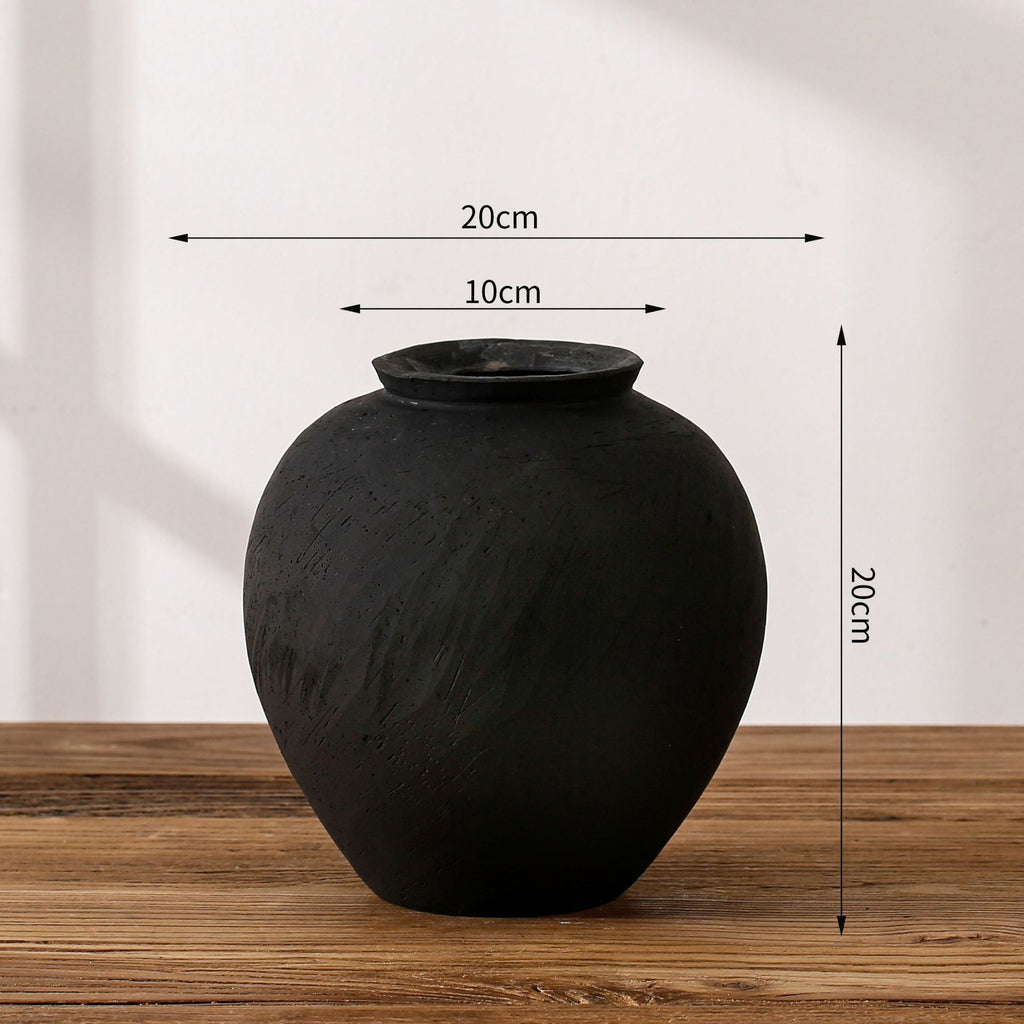 Elegant and Timeless Decorative Vase | Kelmera